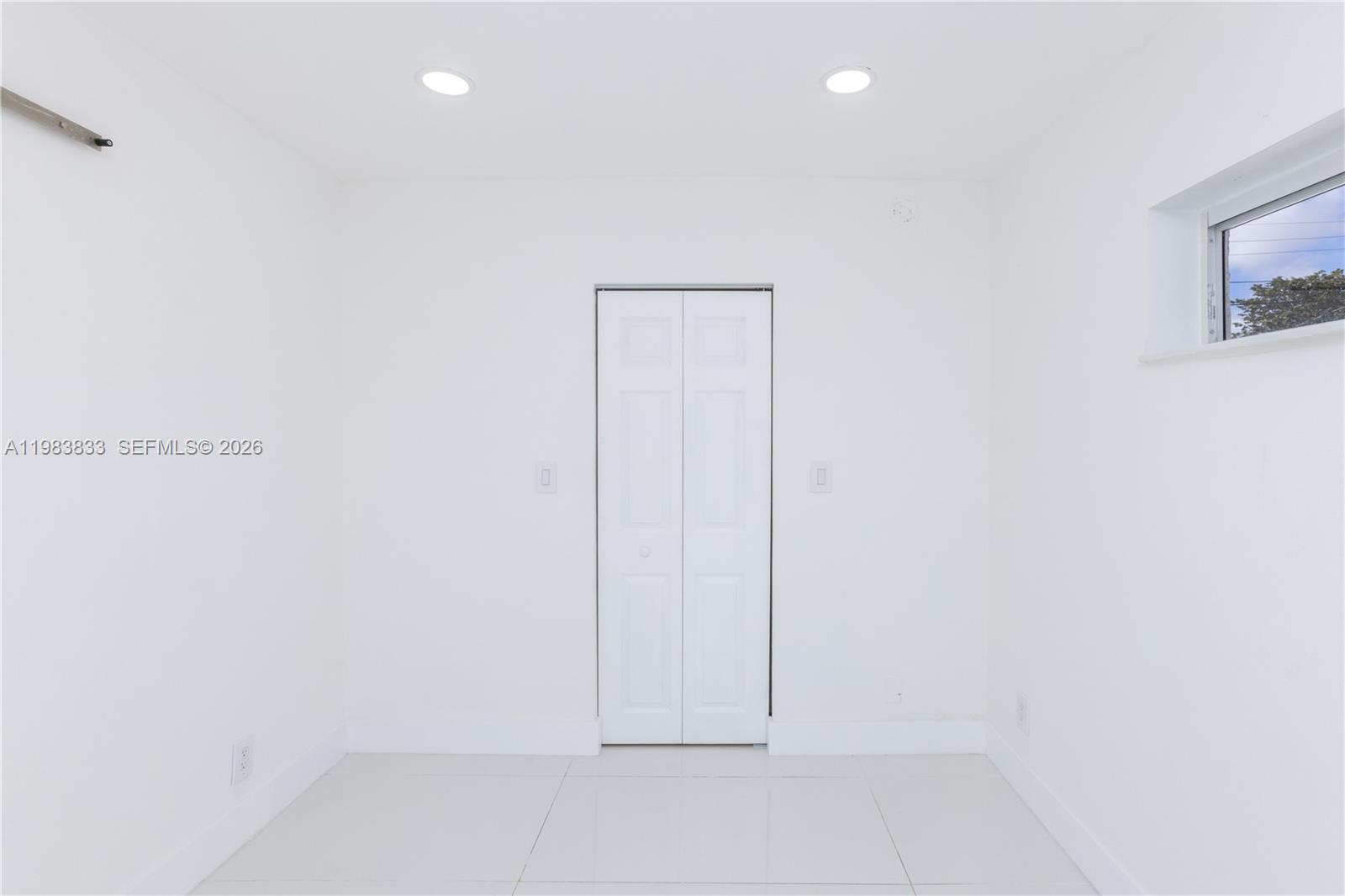 6610 Cody St Hollywood, FL 33024