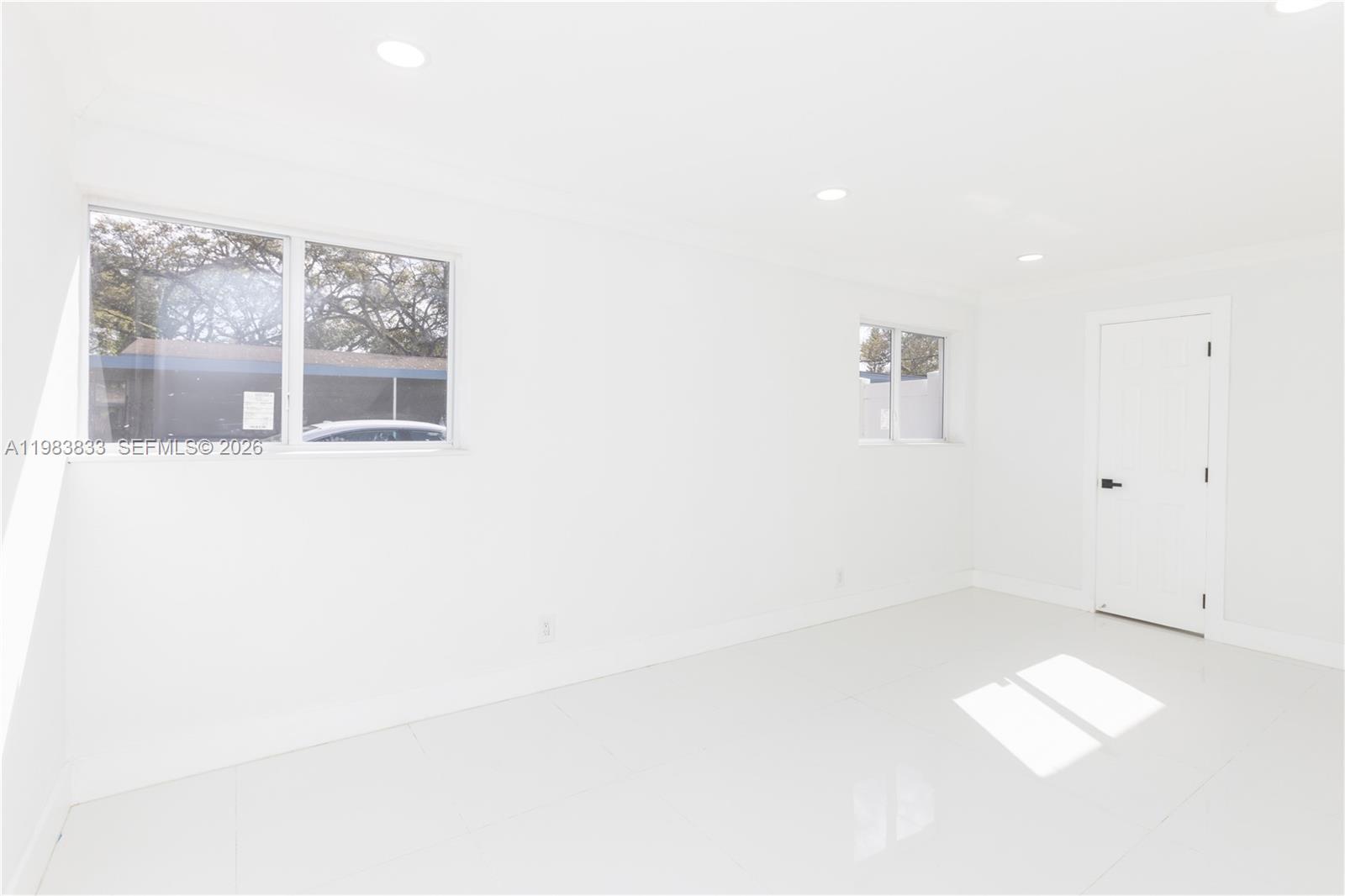 6610 Cody St Hollywood, FL 33024