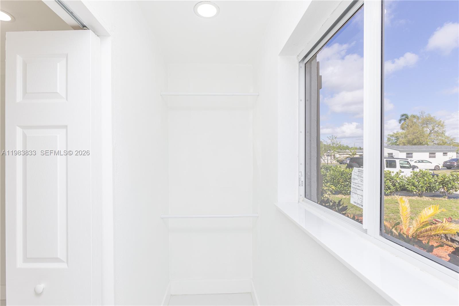 6610 Cody St Hollywood, FL 33024