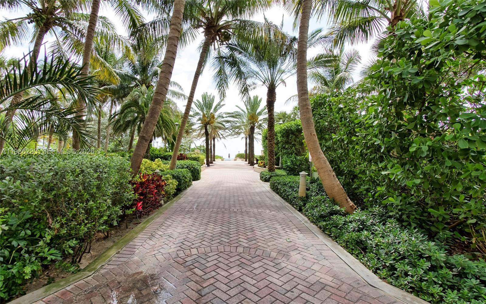 1500 Ocean Dr #601 Miami Beach, FL 33139