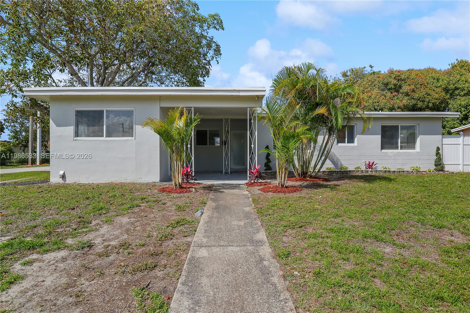 4841 NW 12th Ct Lauderhill, FL 33313