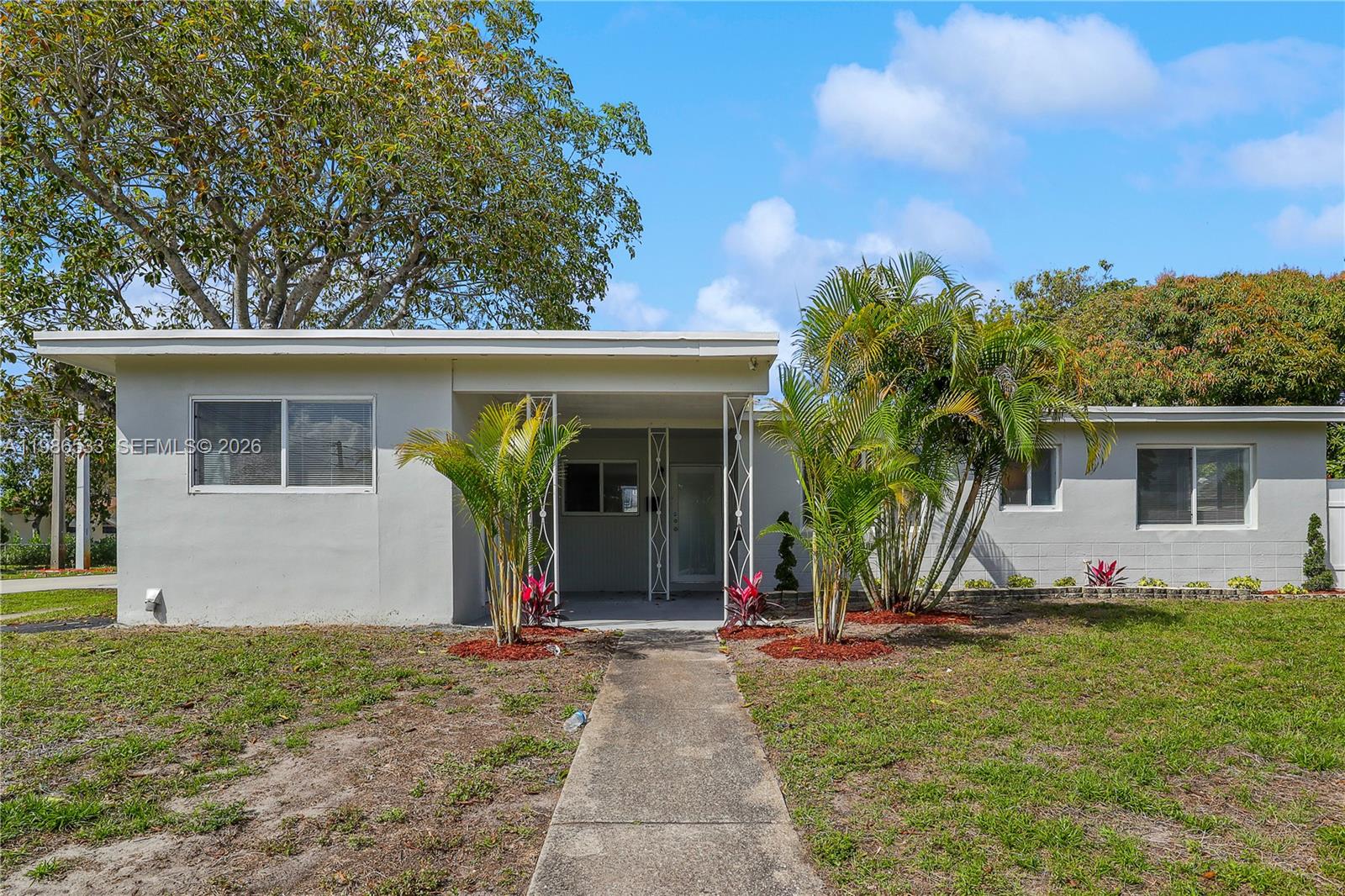 4841 NW 12th Ct Lauderhill, FL 33313