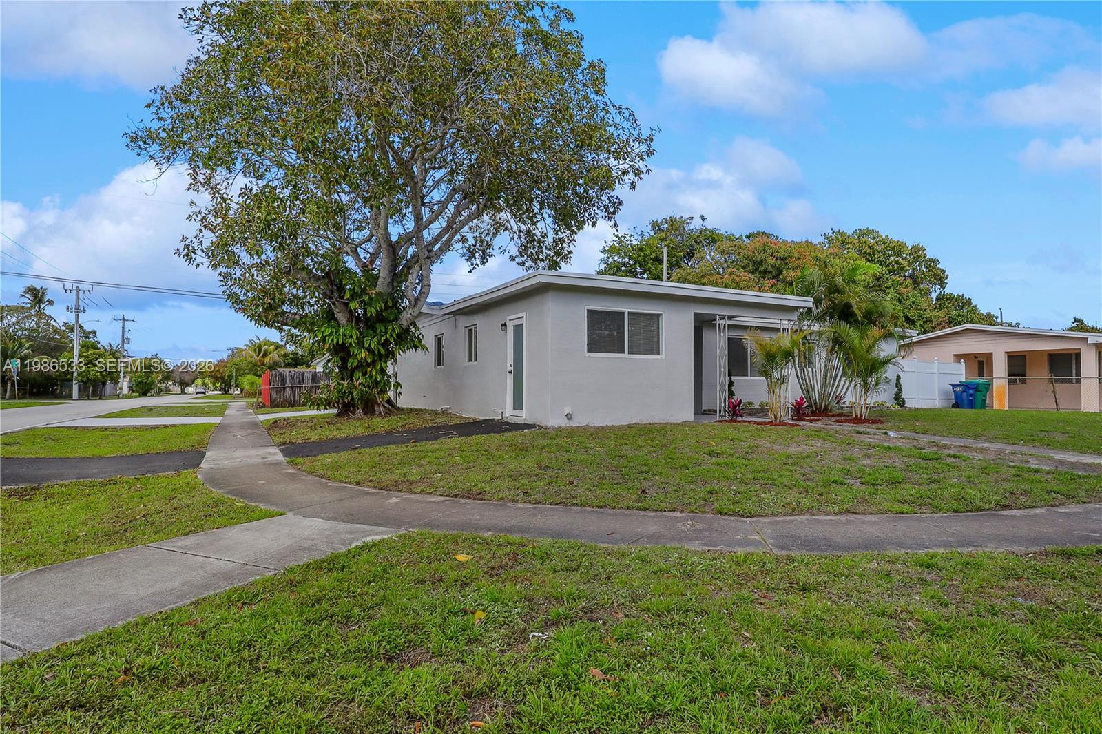 4841 NW 12th Ct Lauderhill, FL 33313