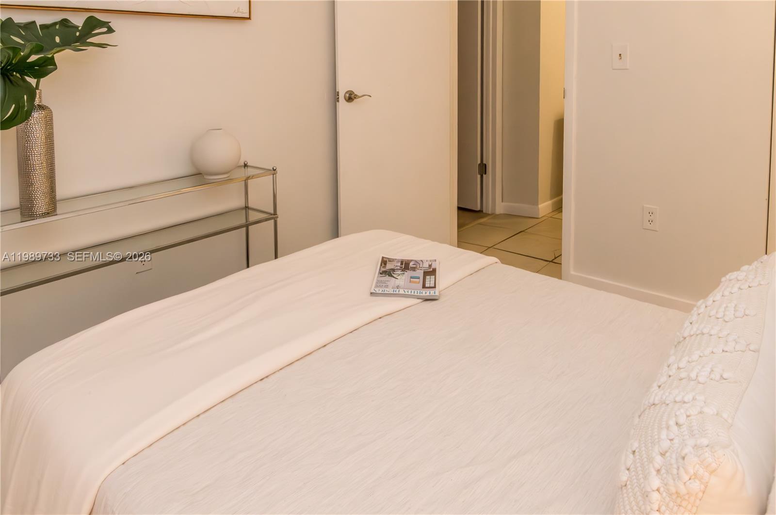 6675 W 4th Ave #203 Hialeah, FL 33012
