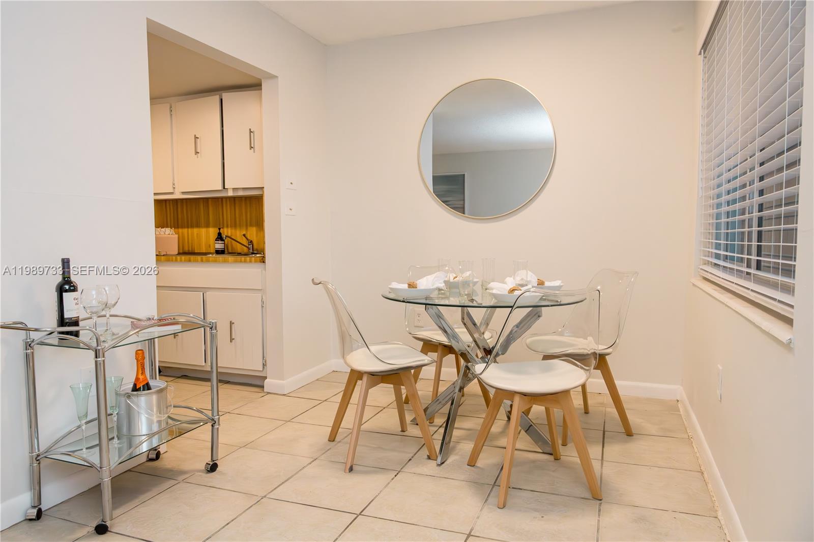 6675 W 4th Ave #203 Hialeah, FL 33012