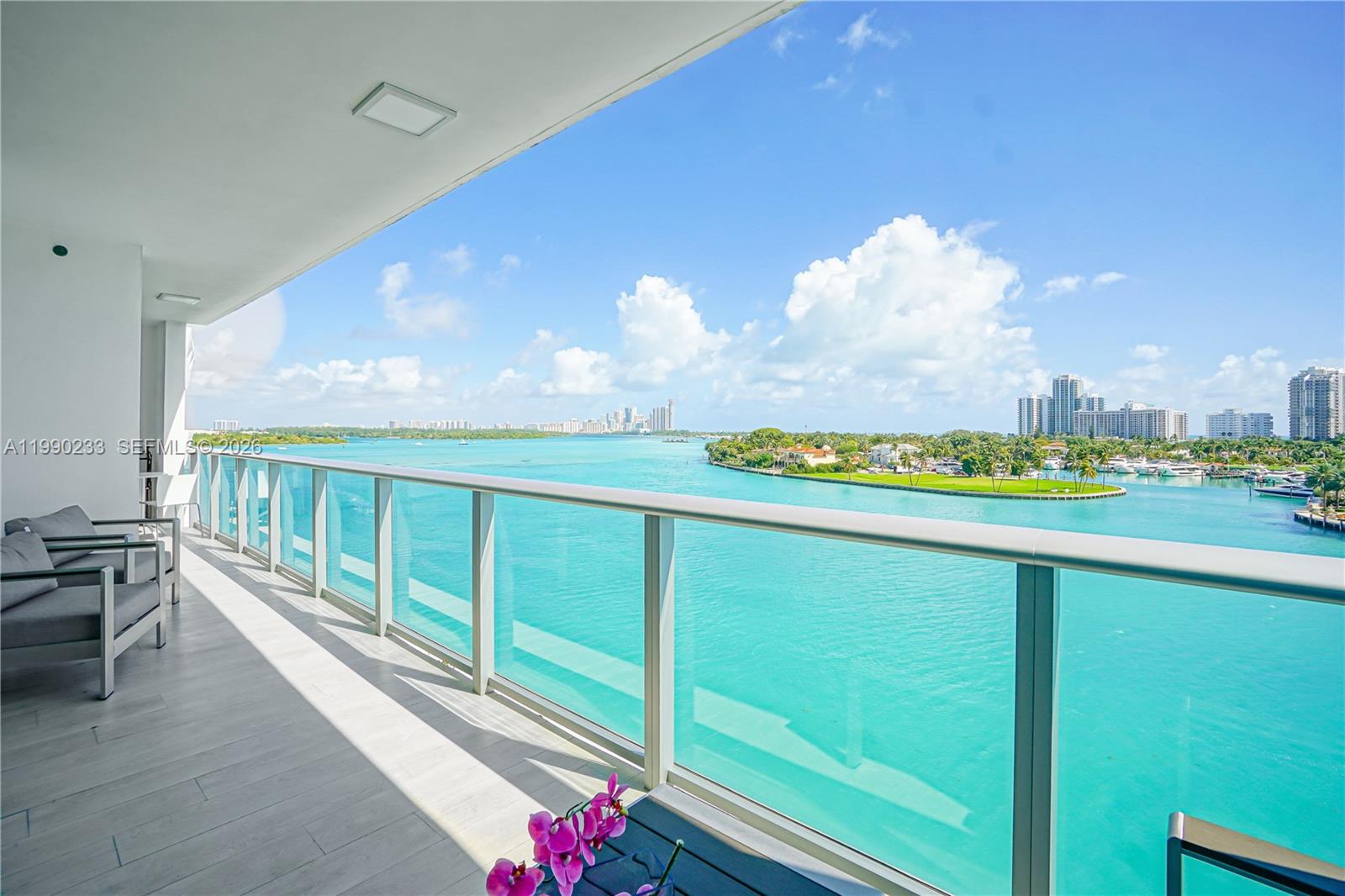 10201 E Bay Harbour #601 Bay Harbor Islands, FL 33154