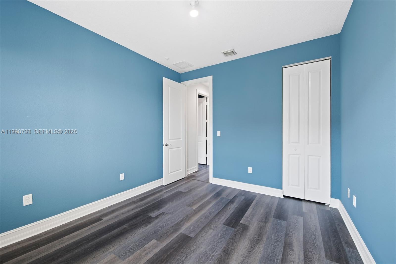 11724 SW 13th Ln Pembroke Pines, FL 33025