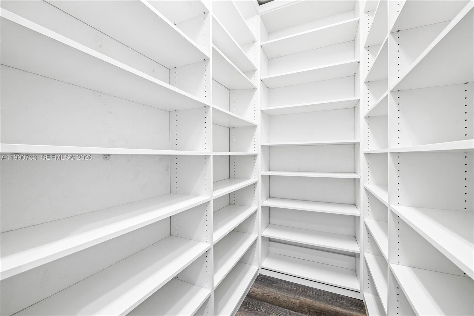 11724 SW 13th Ln Pembroke Pines, FL 33025