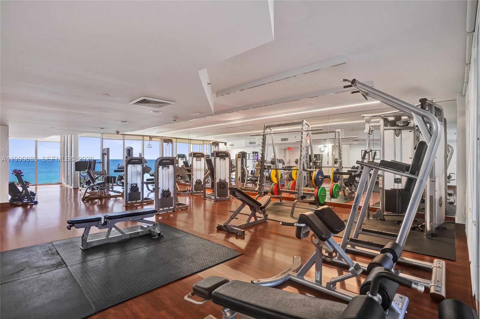 19111 Collins Ave #2101 Sunny Isles Beach, FL 33160