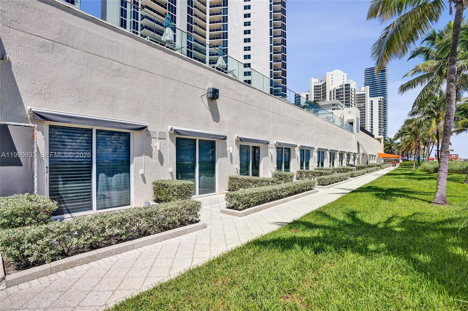 19111 Collins Ave #2101 Sunny Isles Beach, FL 33160