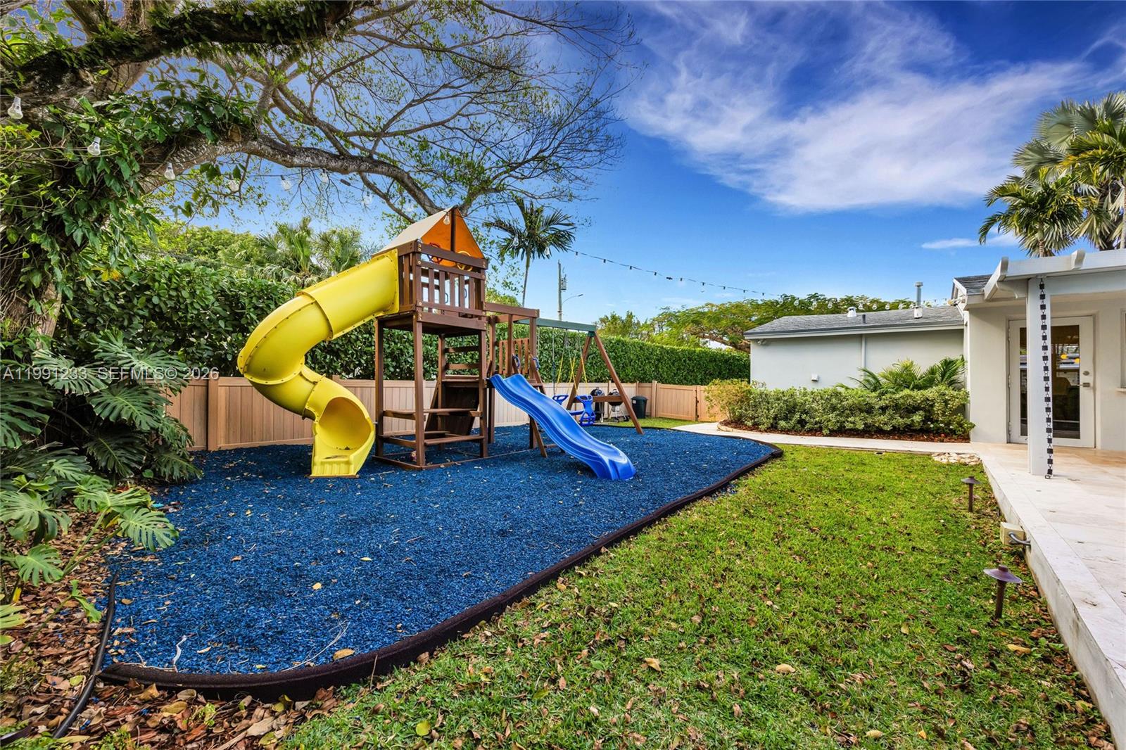 6440 SW 63rd Ter South Miami, FL 33143