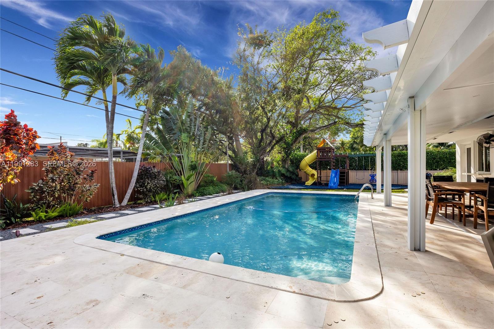 6440 SW 63rd Ter South Miami, FL 33143