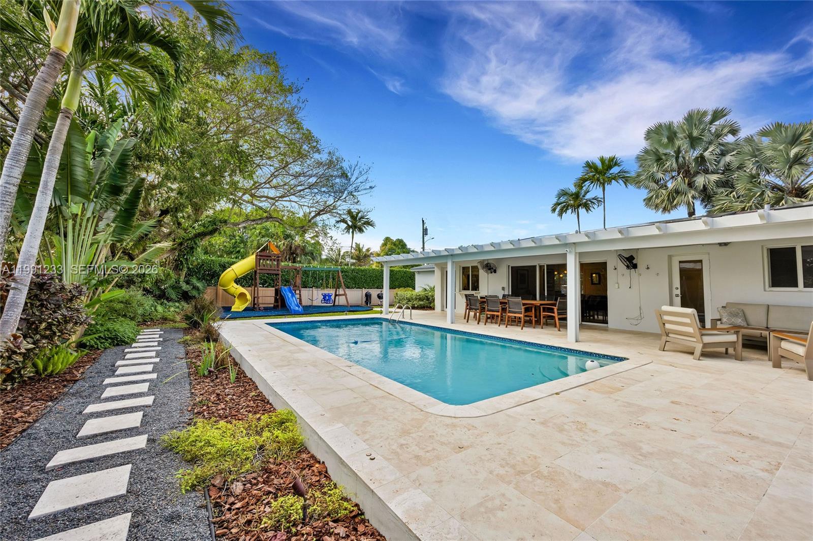 6440 SW 63rd Ter South Miami, FL 33143