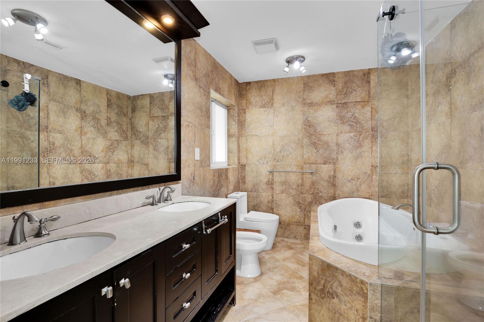 6440 SW 63rd Ter South Miami, FL 33143