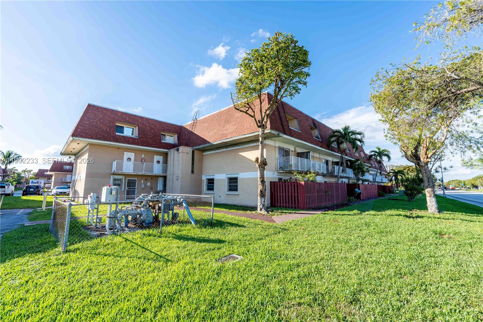 250 NW 107th Ave #205