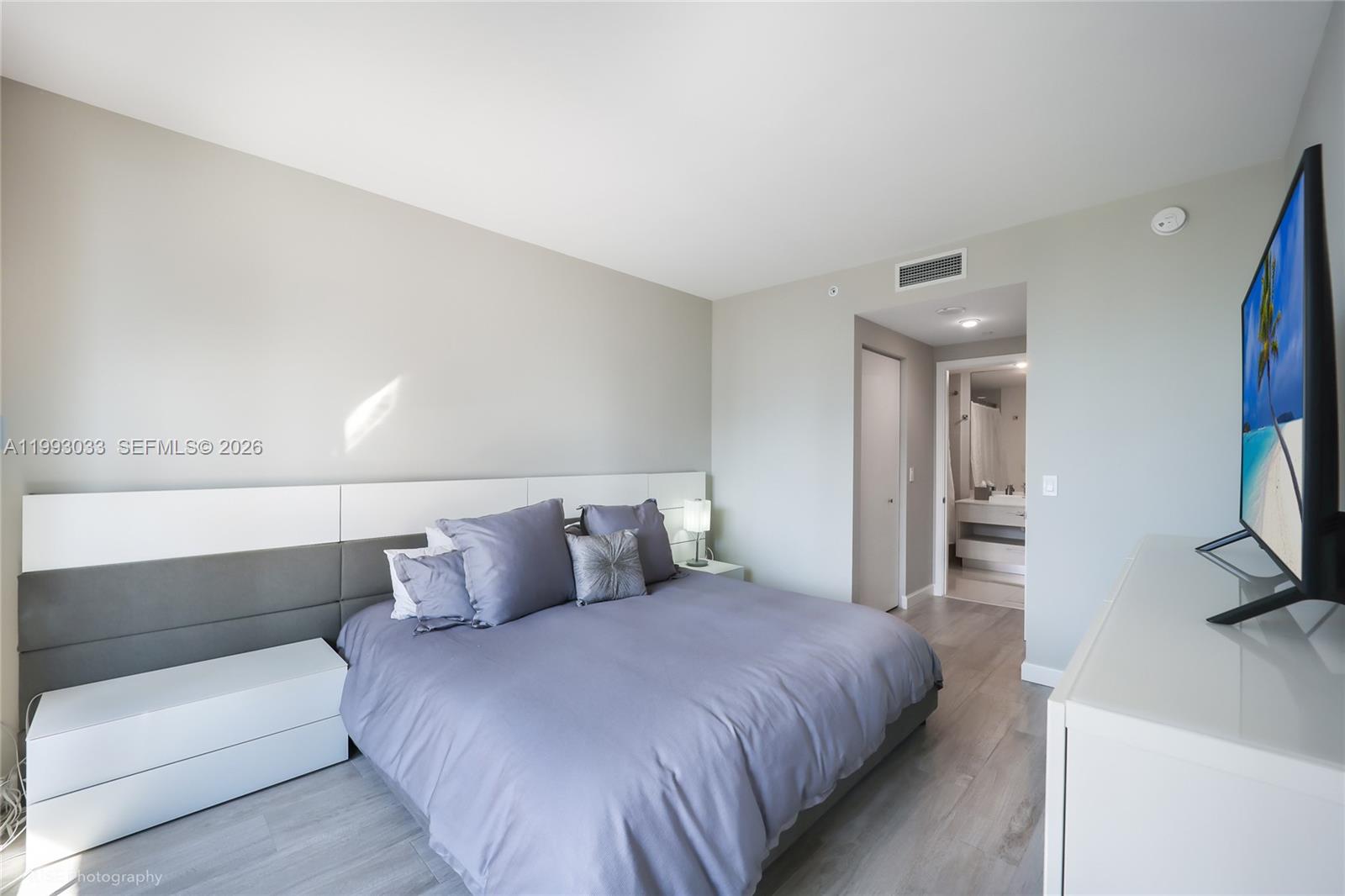 image Brickell Heights West8