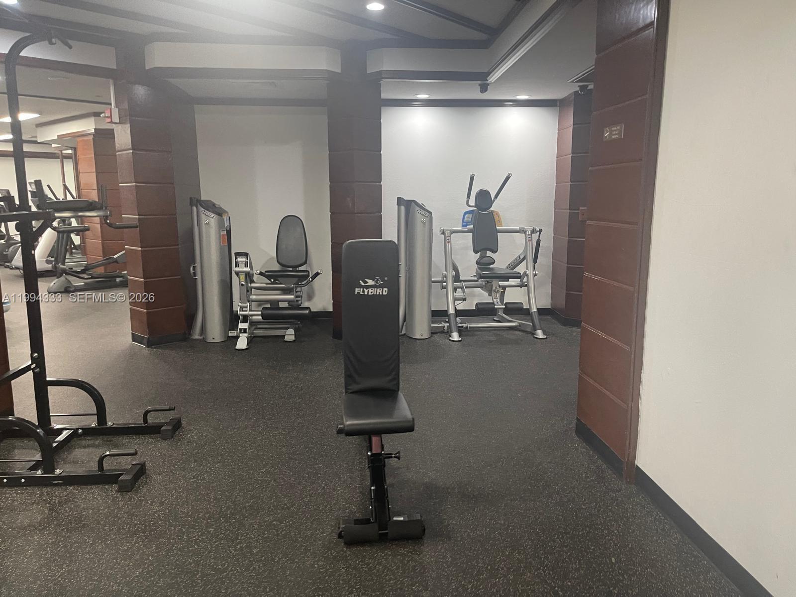 18181 NE 31st Ct #506 Aventura, FL 33160