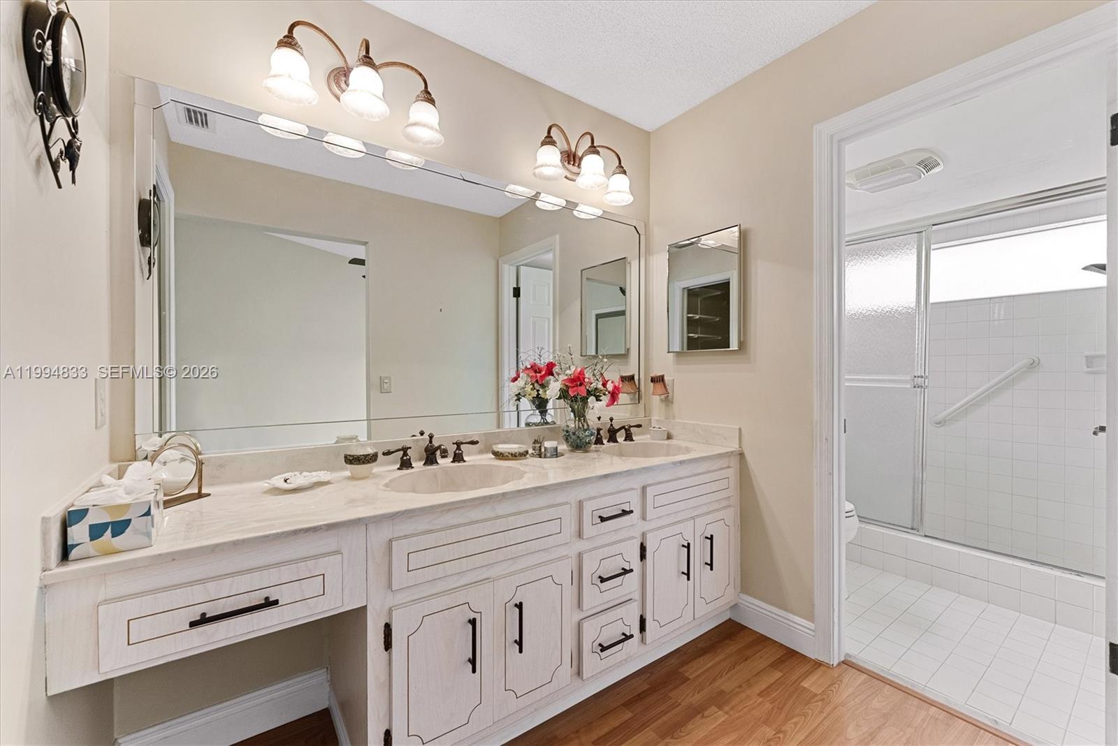 5669 Pinecrest Cir Boca Raton, FL 33433