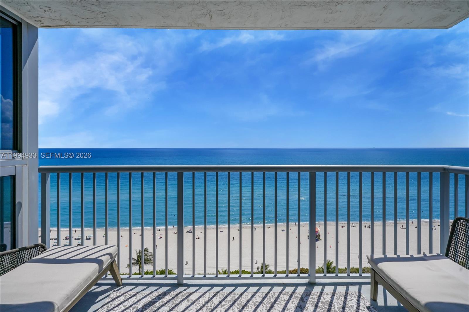 2655 Collins Ave #1911 Miami Beach, FL 33140