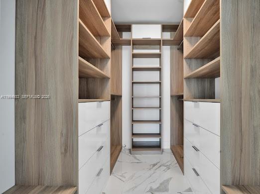 2655 Collins Ave #1911 Miami Beach, FL 33140