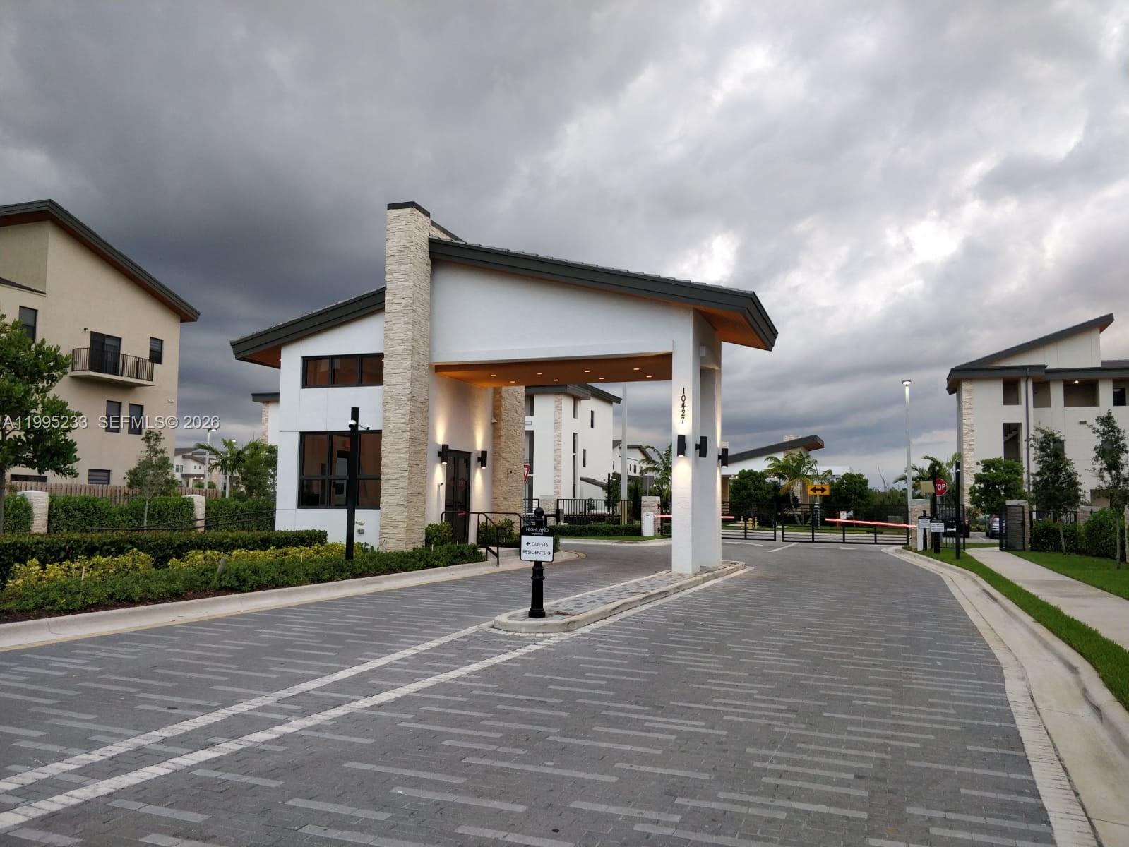 10455 NW 82nd St #33 Doral, FL 33178