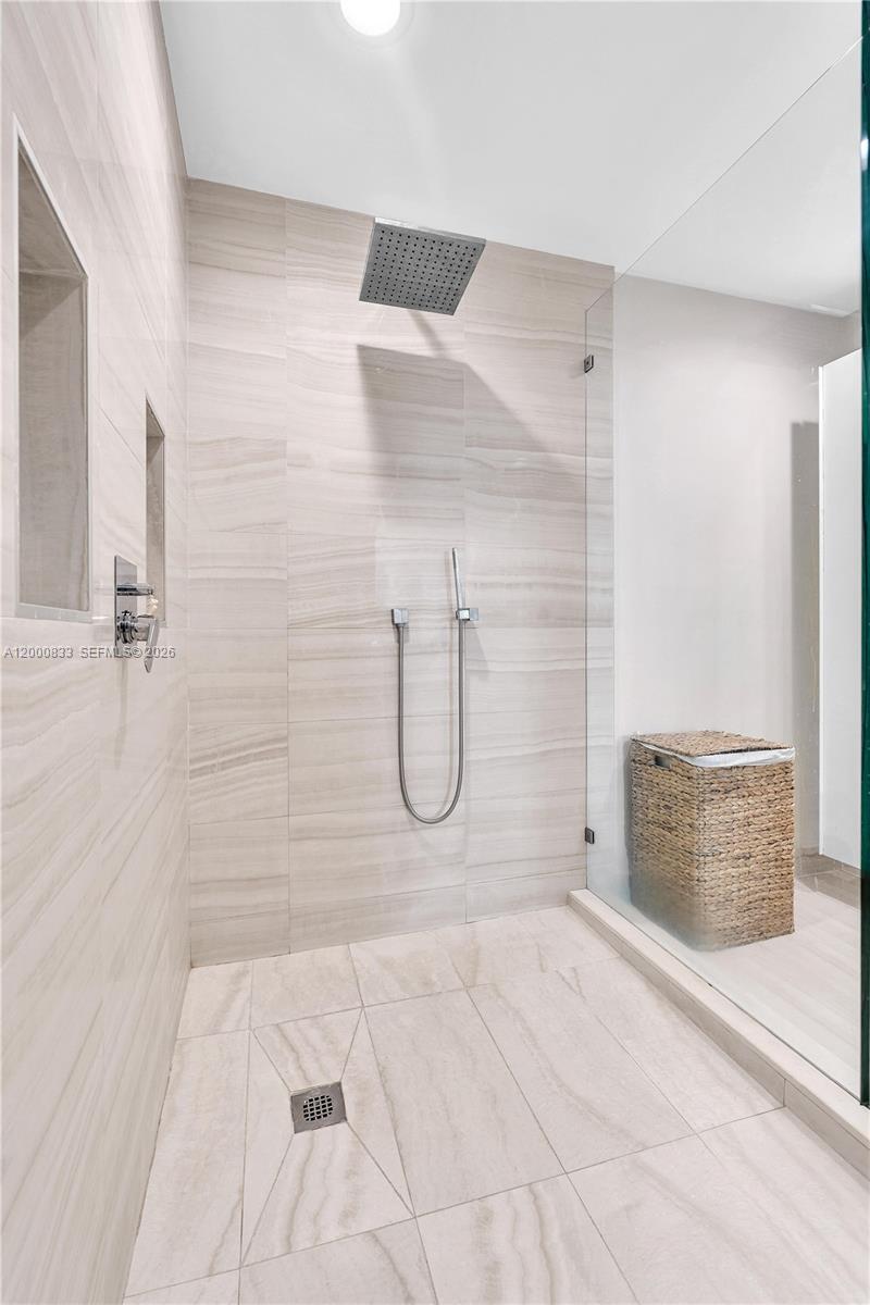 image Uptown Marina Lofts9