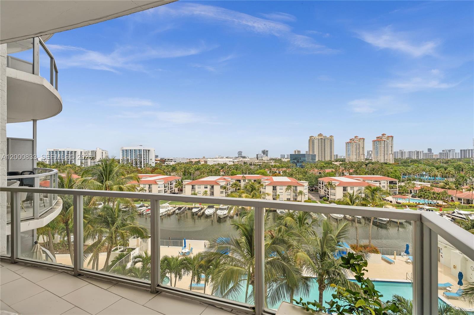 image Uptown Marina Lofts15