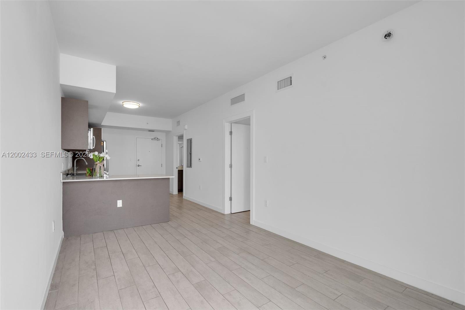 image 26 Edgewater8