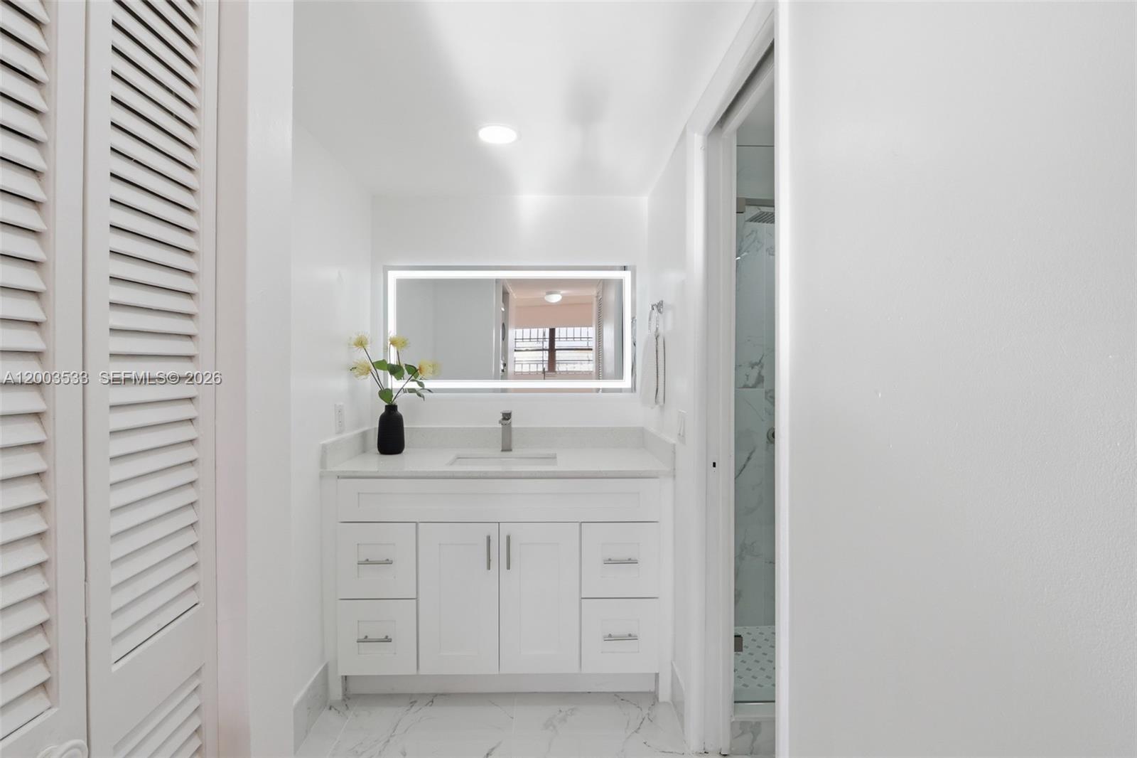 995 SW 84th Ave #126 Miami, FL 33144