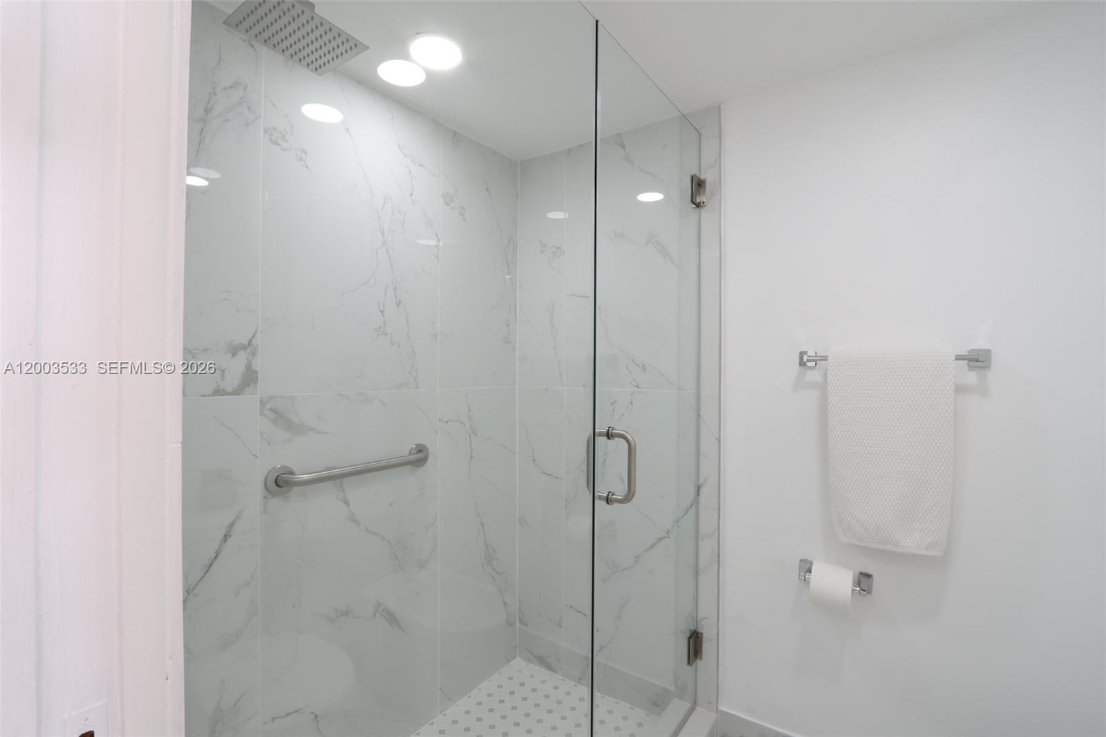 995 SW 84th Ave #126 Miami, FL 33144