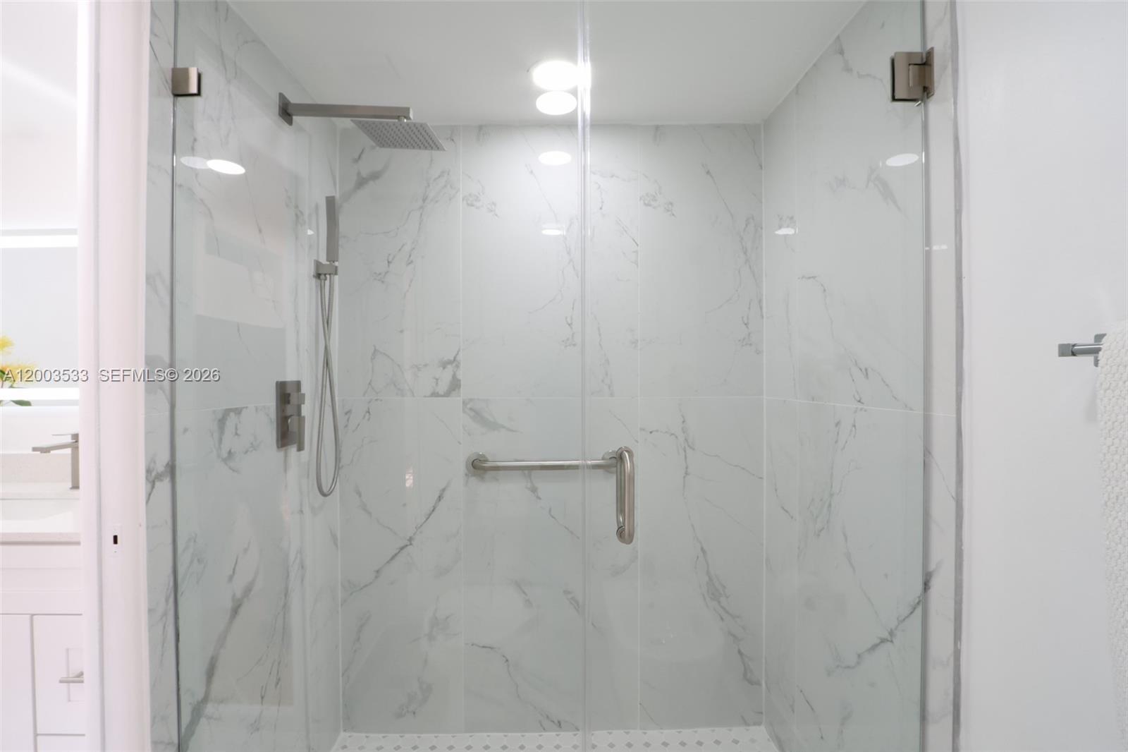995 SW 84th Ave #126 Miami, FL 33144