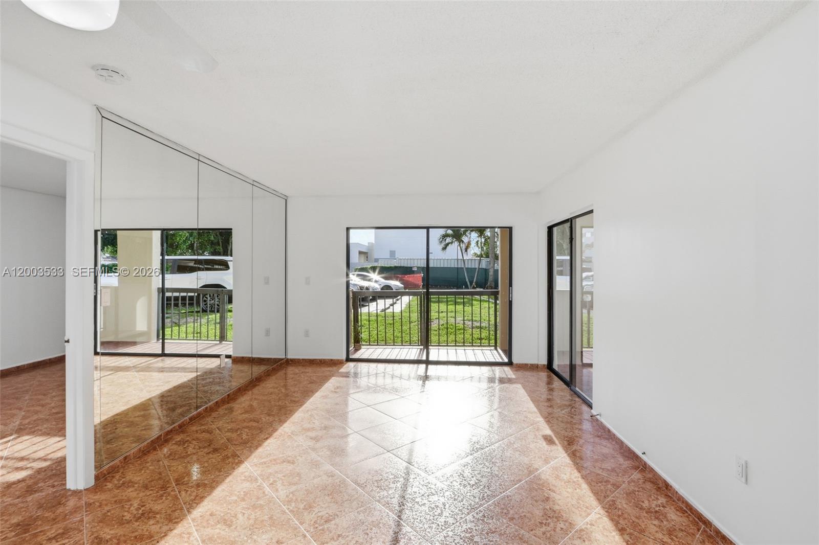 995 SW 84th Ave #126 Miami, FL 33144