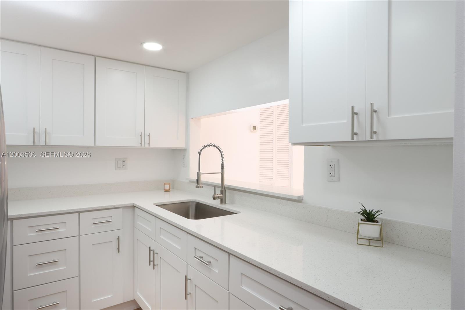 995 SW 84th Ave #126 Miami, FL 33144
