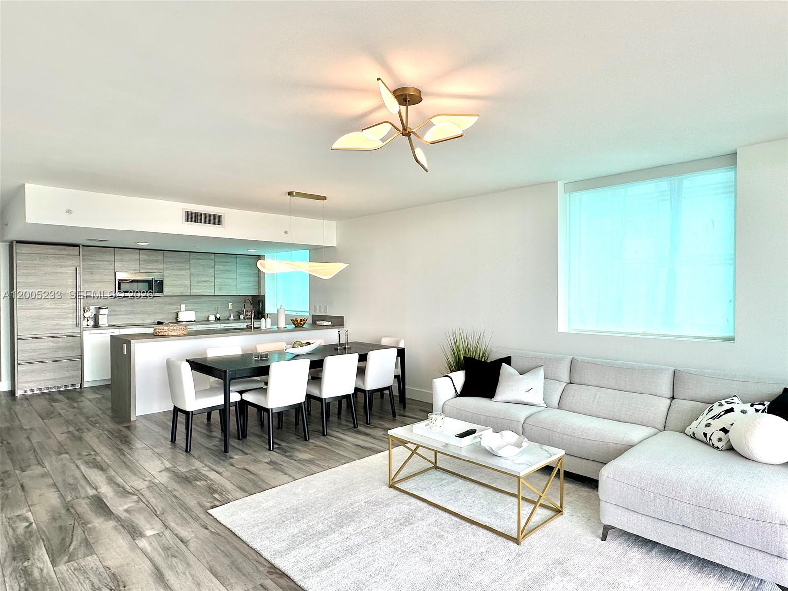 image 400 Sunny Isles10