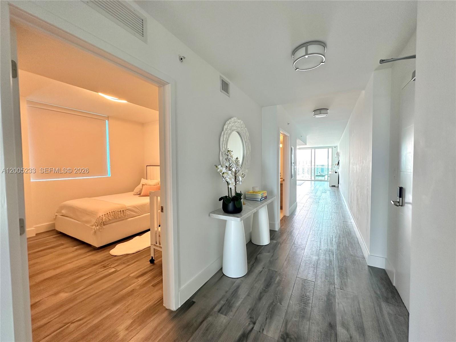 image 400 Sunny Isles16