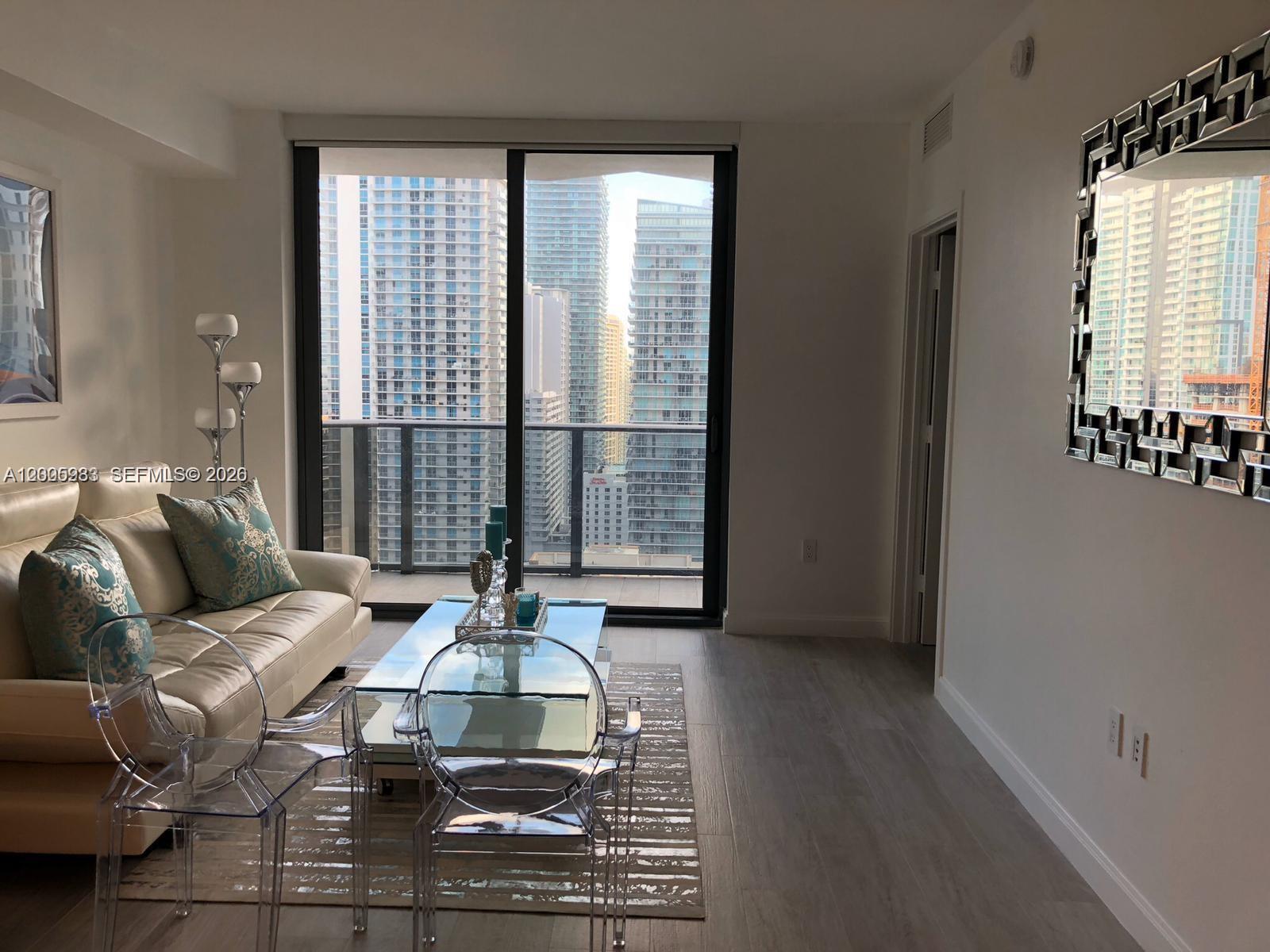 image Brickell Heights West13