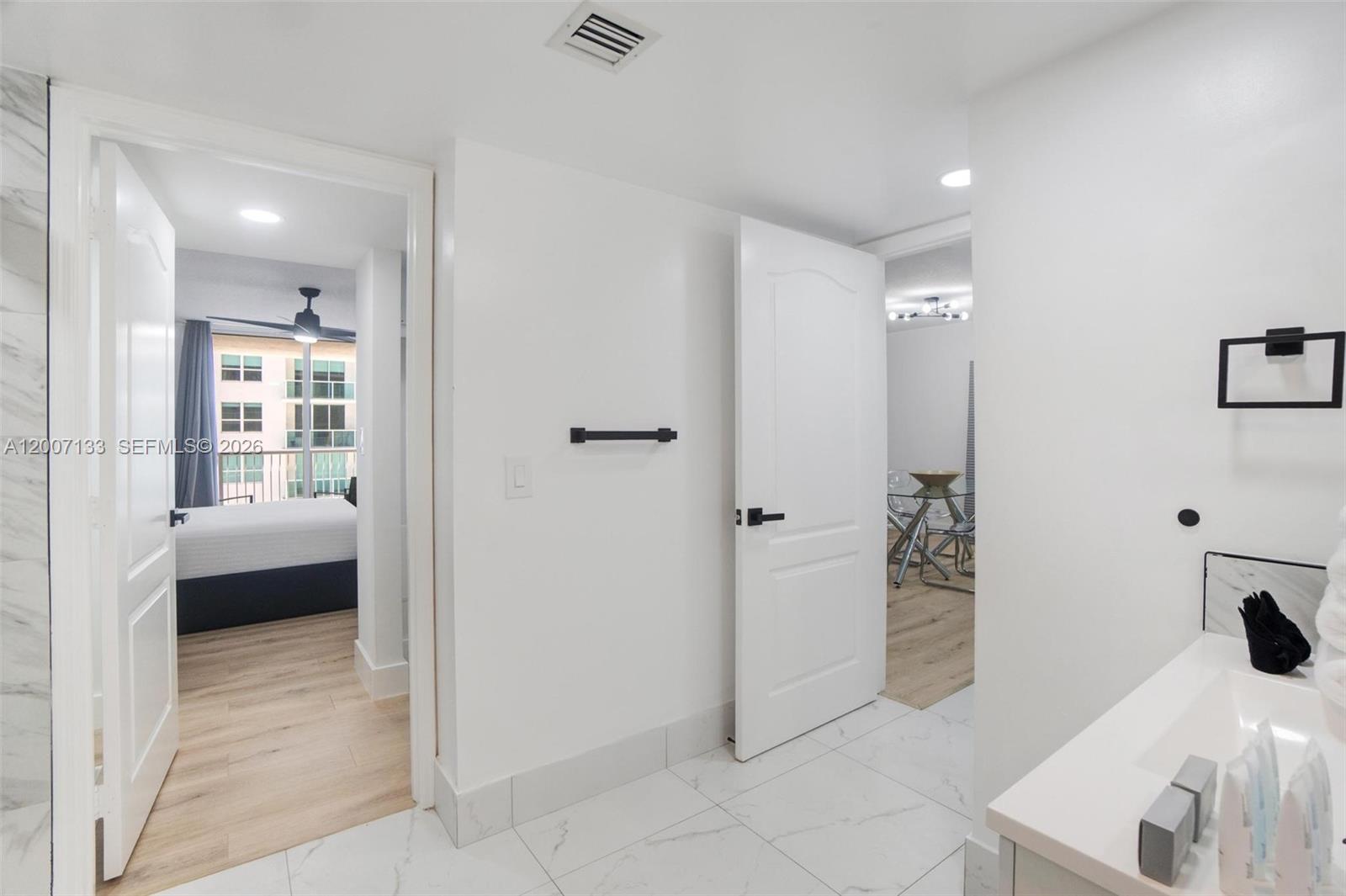 image The Club at Brickell Bay22