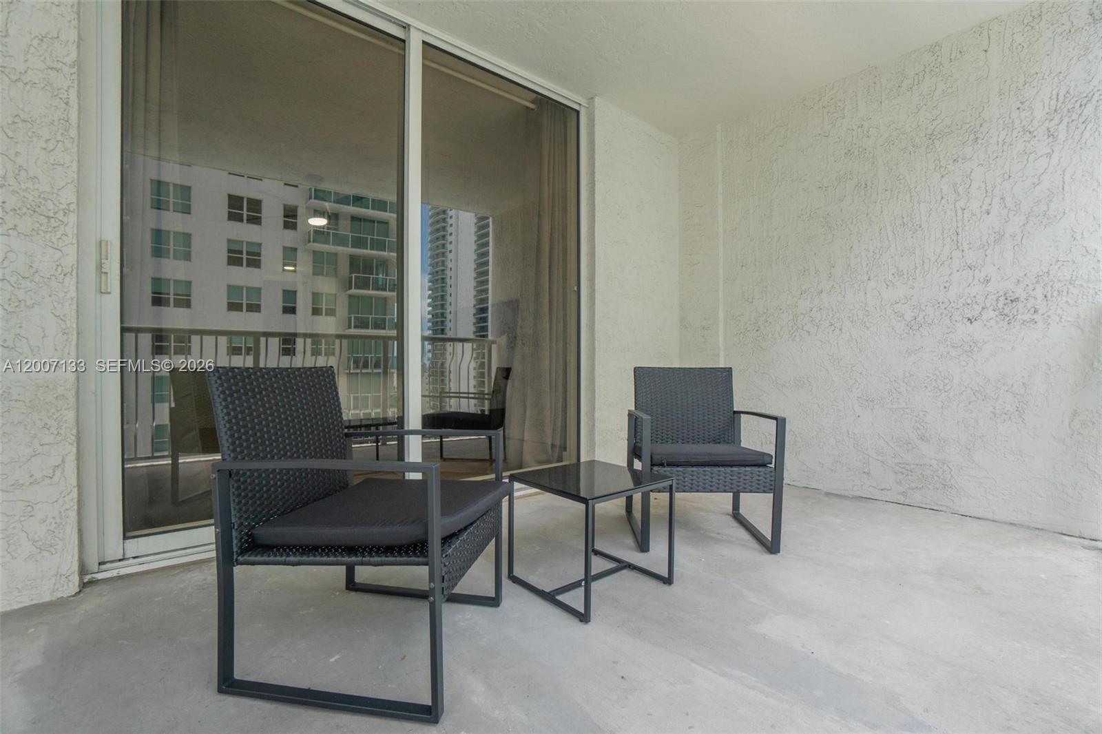 image The Club at Brickell Bay31