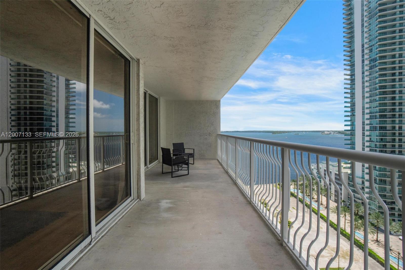 image The Club at Brickell Bay33