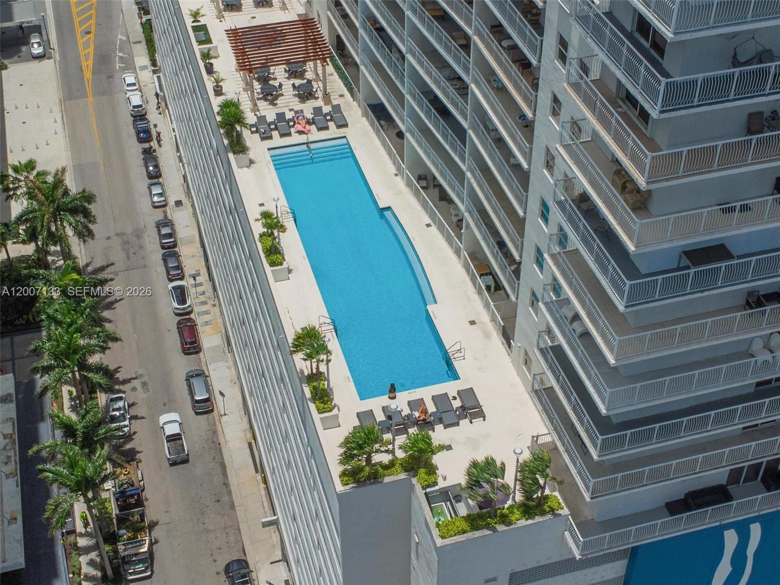 image The Club at Brickell Bay36