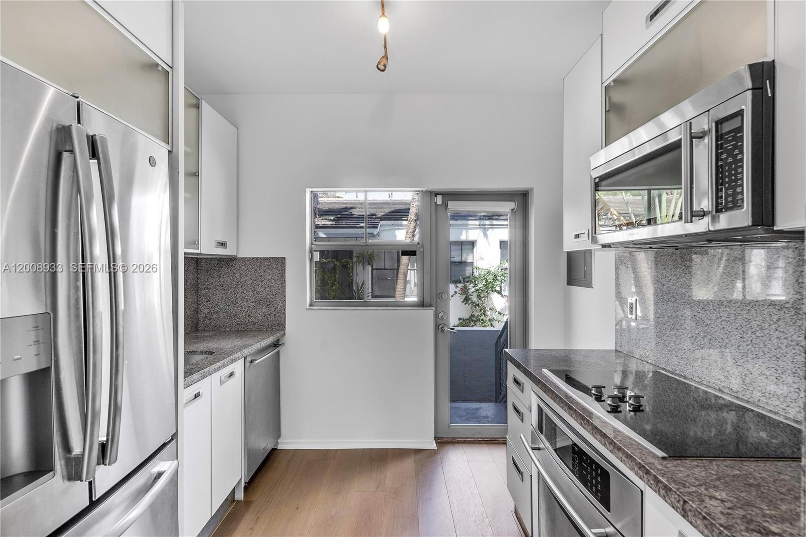 1600 Michigan Ave #2 Miami Beach, FL 33139