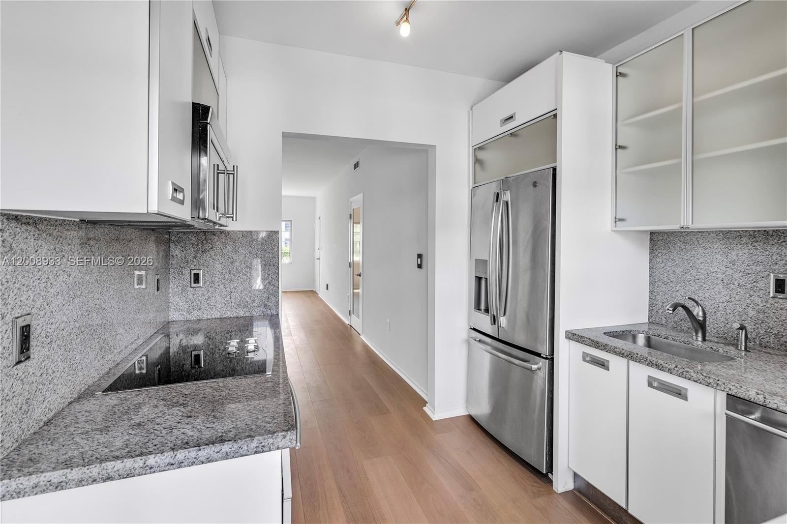 1600 Michigan Ave #2 Miami Beach, FL 33139