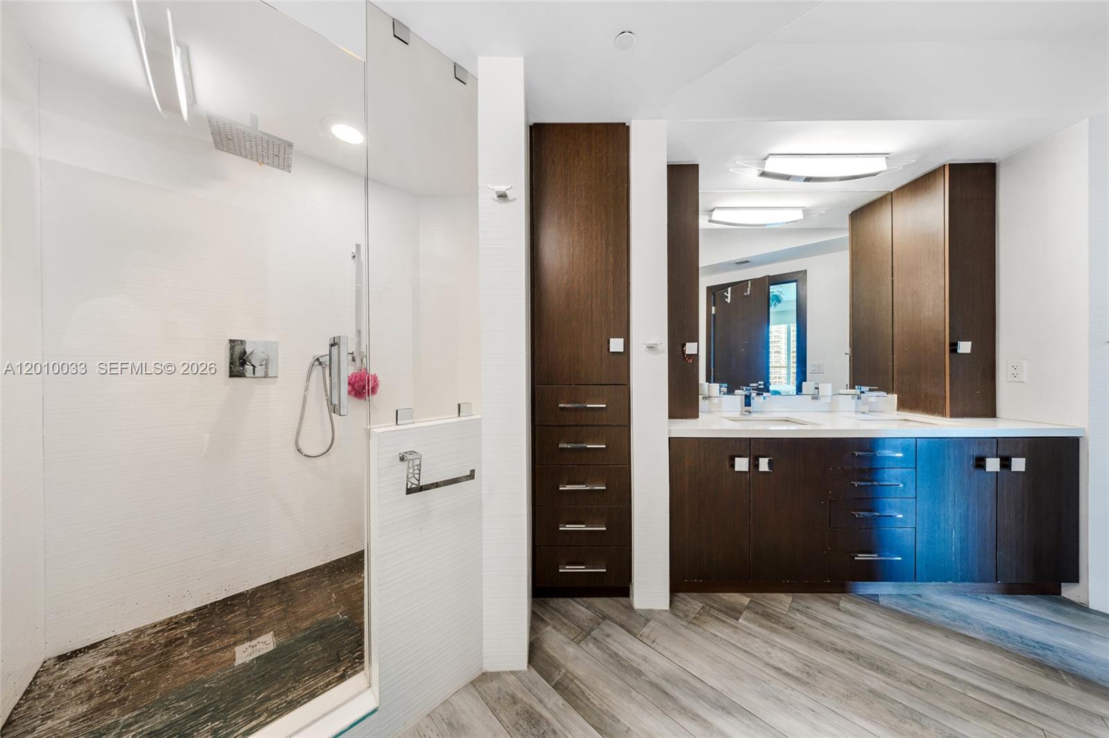 image 500 Brickell East12