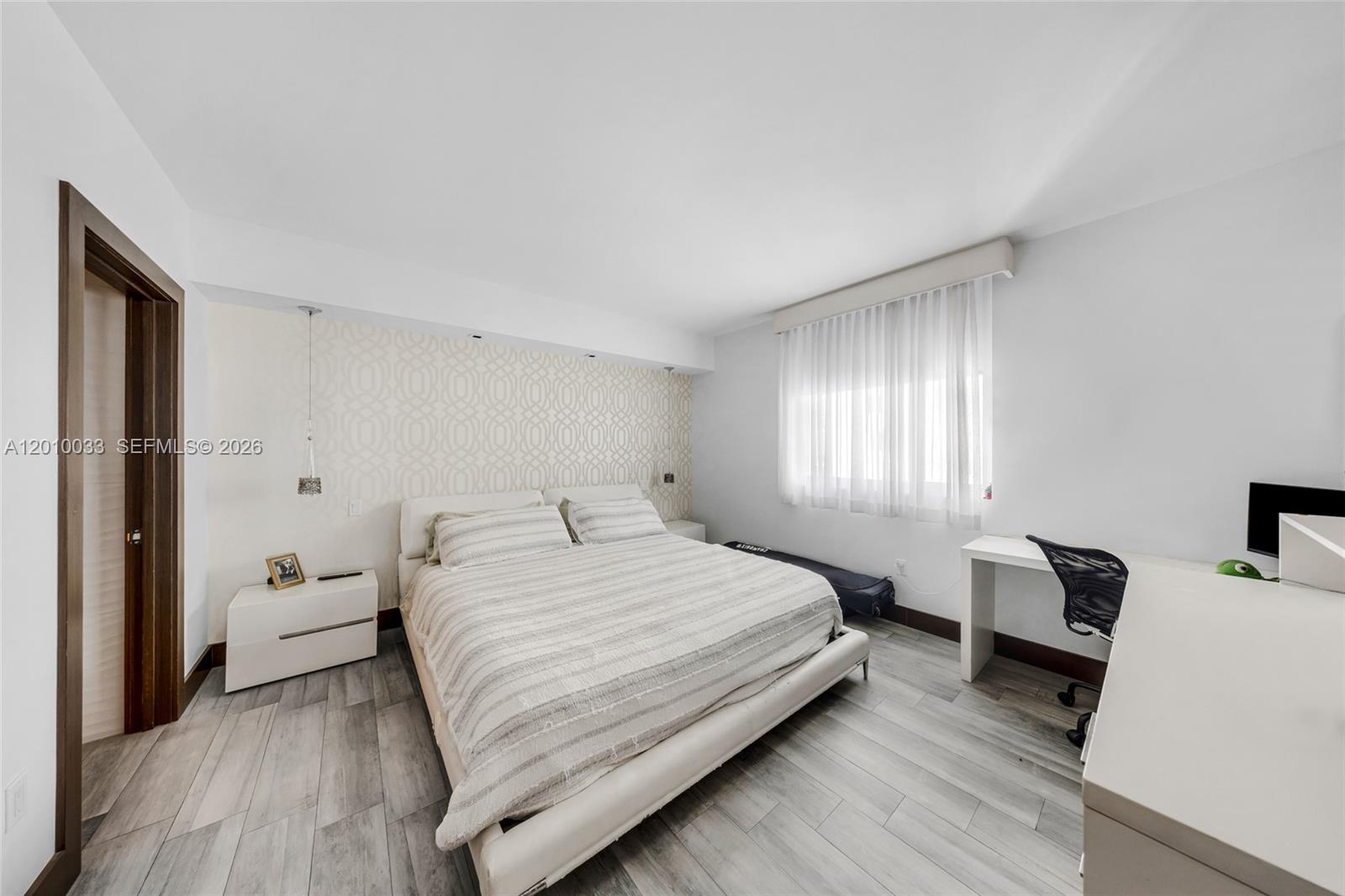 image 500 Brickell East17