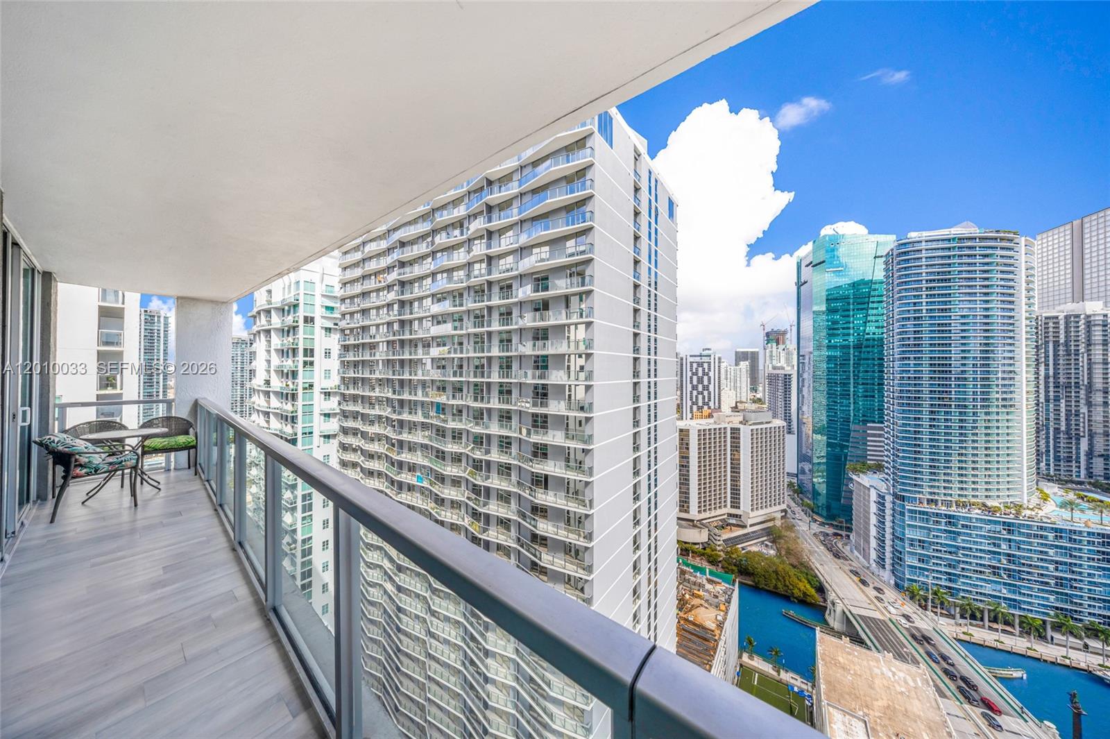 image 500 Brickell East21