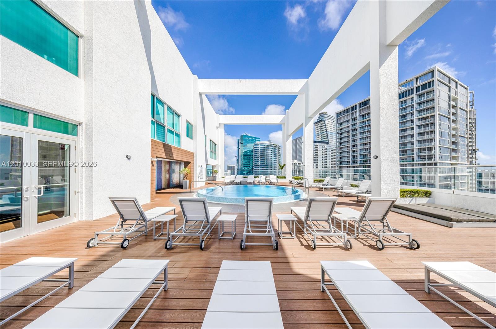 image 500 Brickell East26