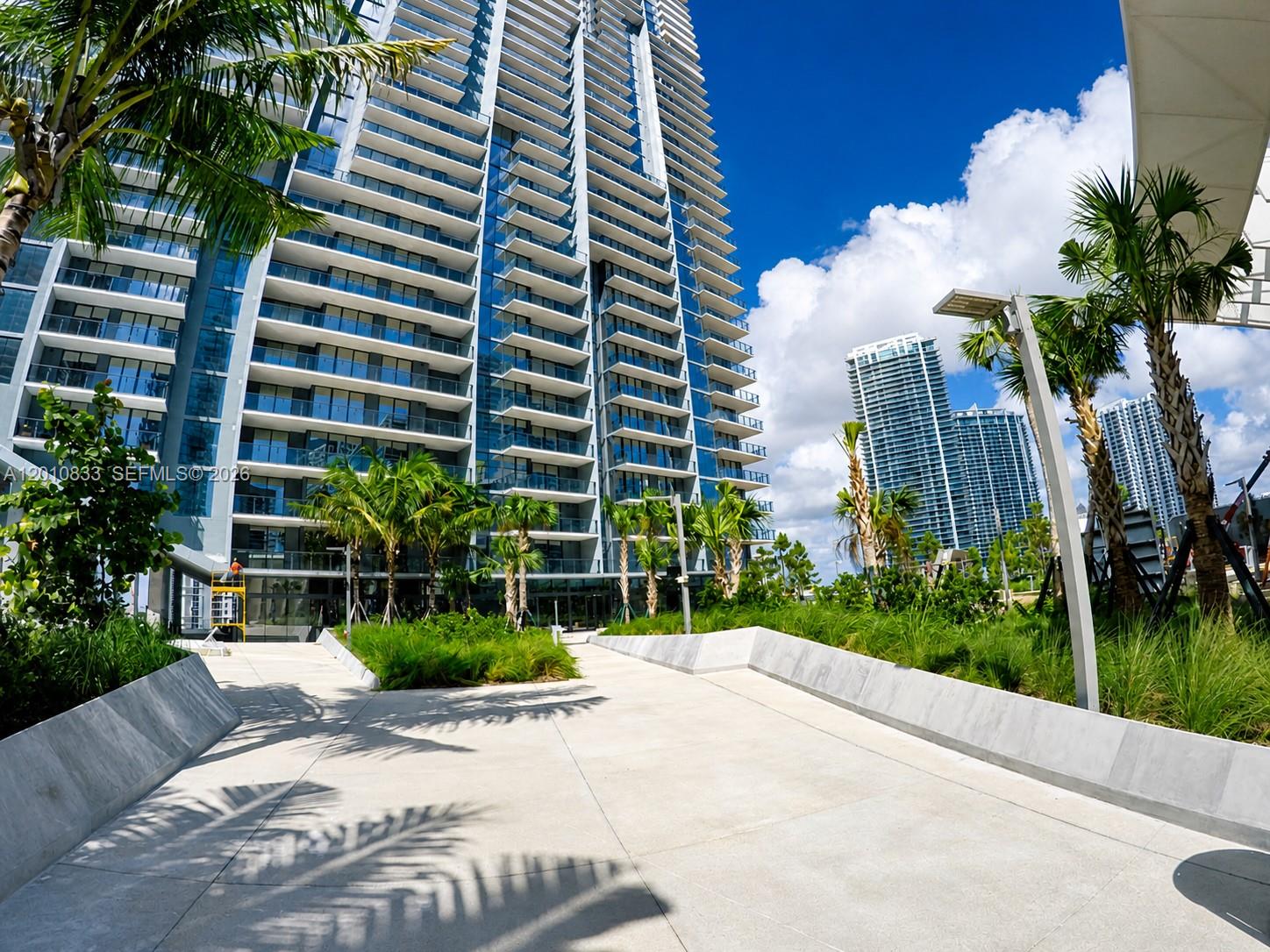 image Rise Brickell City Centre34