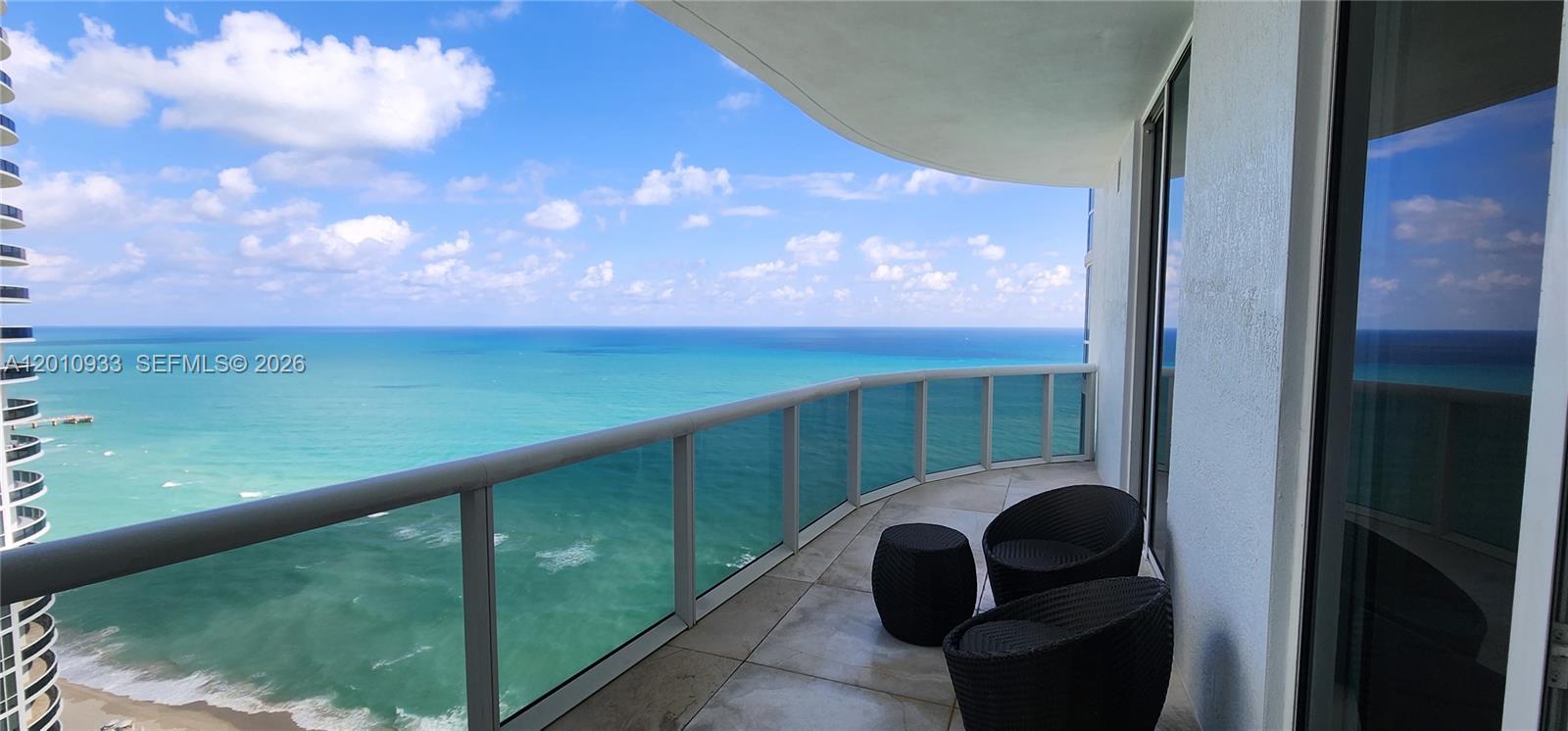 15811 Collins Ave #2802 Sunny Isles Beach, FL 33160