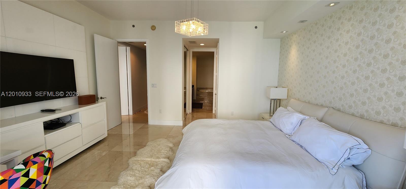 15811 Collins Ave #2802 Sunny Isles Beach, FL 33160