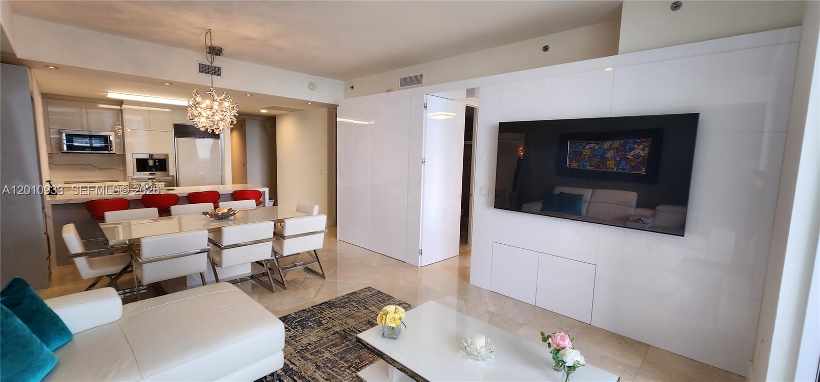 15811 Collins Ave #2802 Sunny Isles Beach, FL 33160